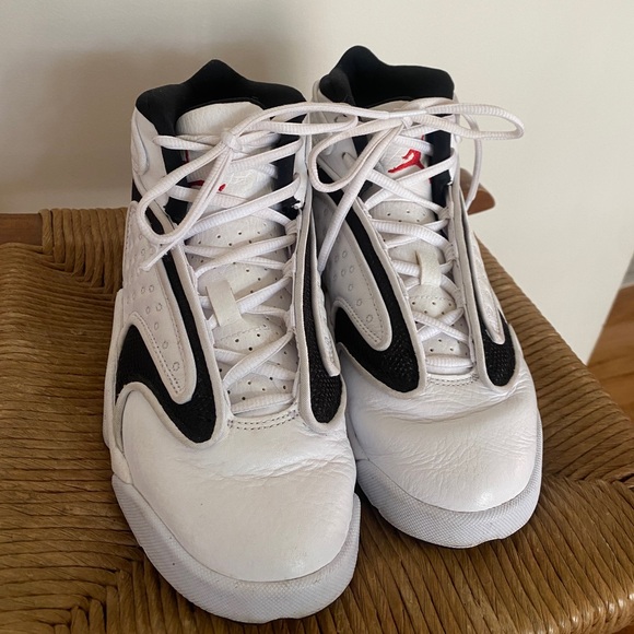 Women’s Jordan OG Jumpman White - Picture 3 of 6